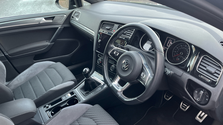 Volkswagen Golf 1.5 TSI EVO 150 R-Line 5dr Petrol Hatchback